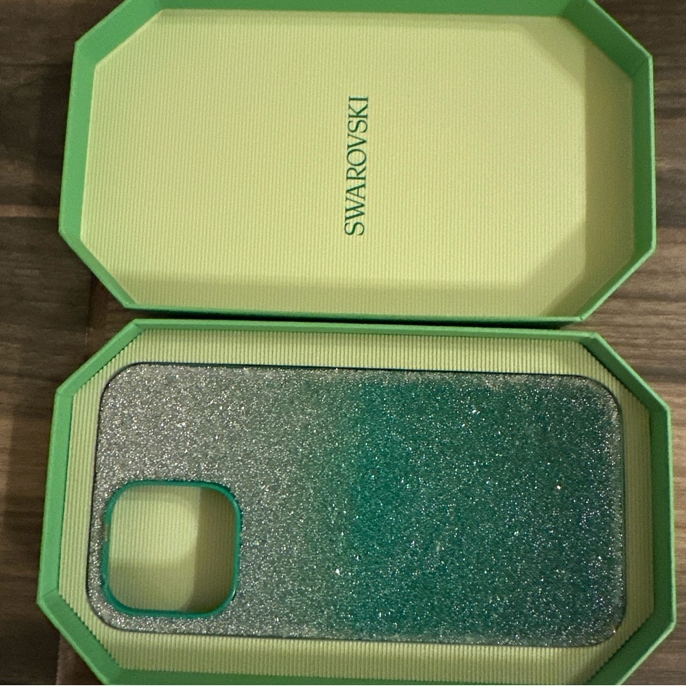 Swarovski Glittering Silver Green Ombré  iPhone 14 Pro Max Case